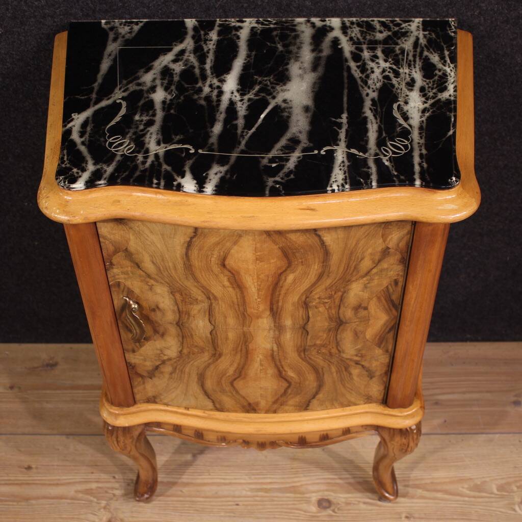 Paire de tables de chevet italiennes du 20e siècle
