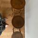 Suite de 3 tabourets bistrot en bois courbé – esprit Michael Thonet –