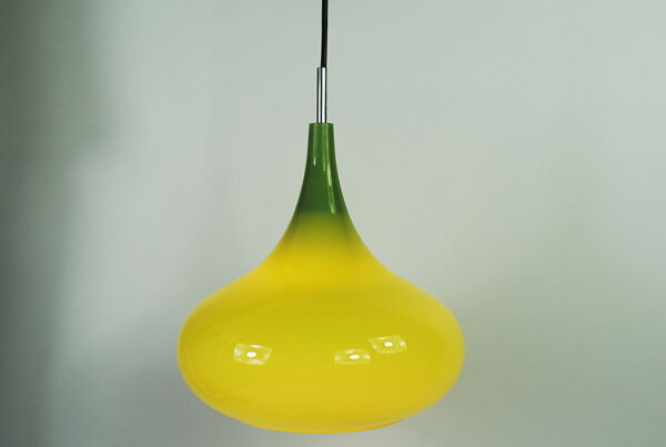 Suspension Orient réalisée par Doria Leuchten 1970