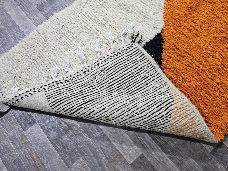 Traditional pure wool Berber rug size 140 x 260 cm