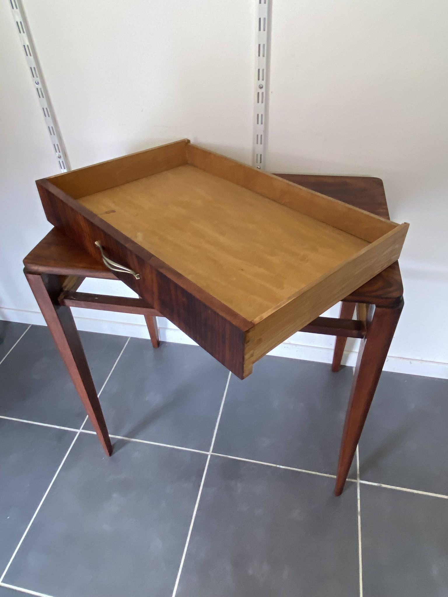 Table d’appoint, bureau 1 tiroir en placage de palissandre, 1950