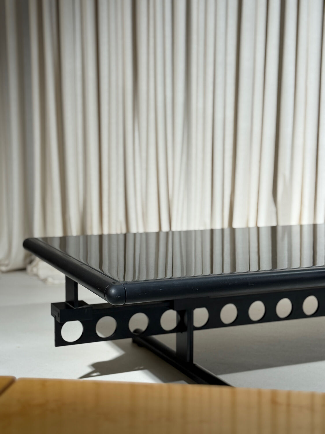 Poltrona Frau coffee table