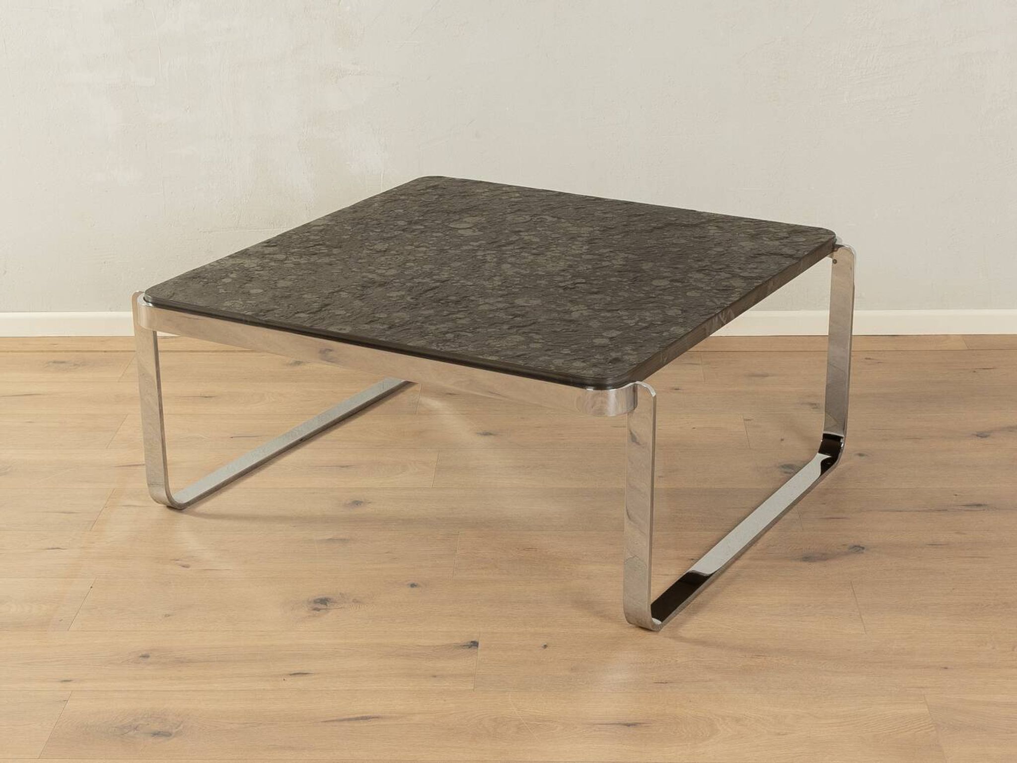 Table basse des années 1970