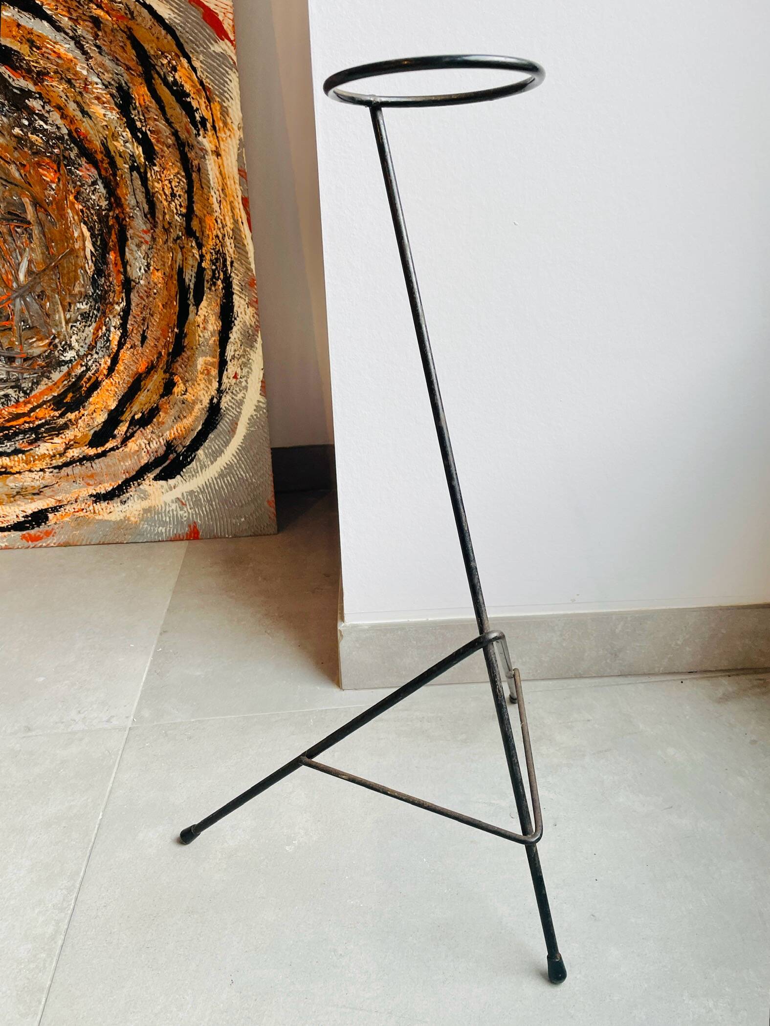 Vintage tripod plant holder