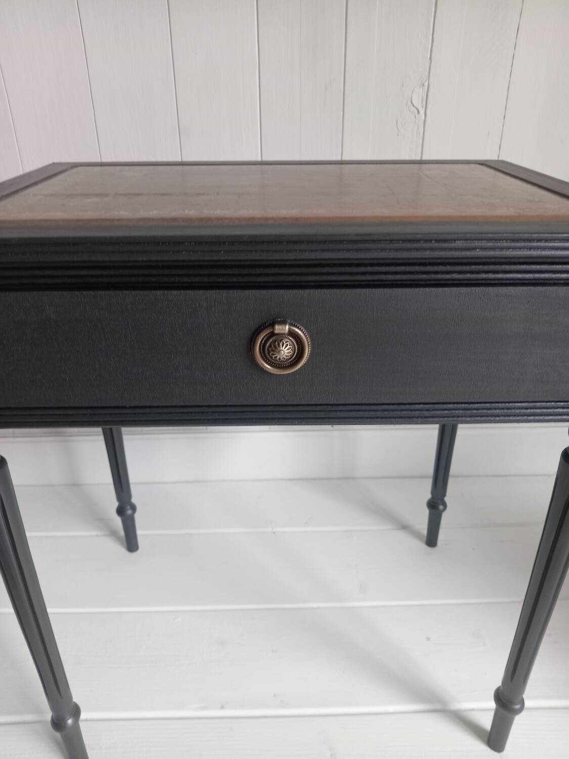Table de chevet