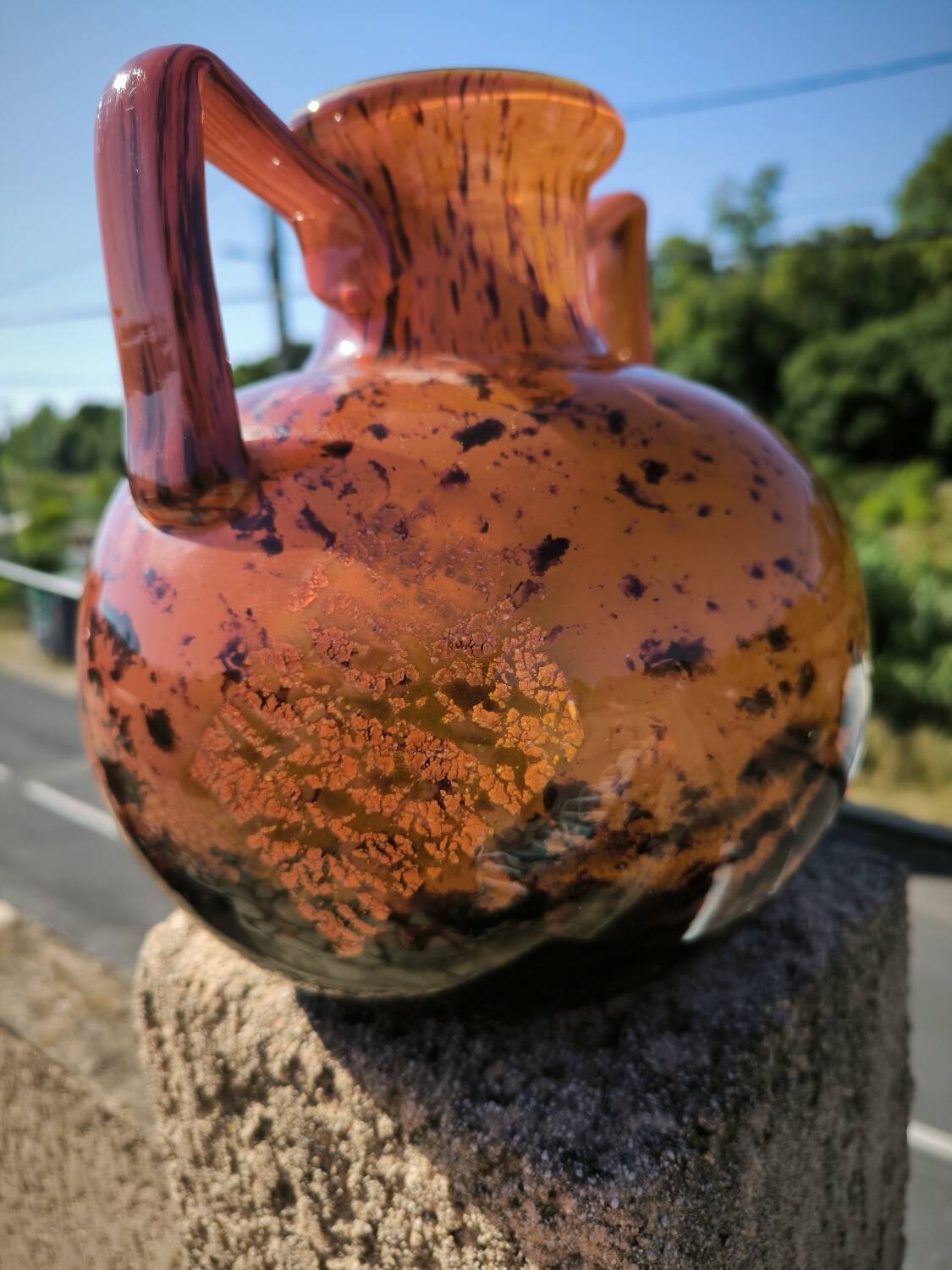 Glass paste vase with gold inclusion Daum 1930