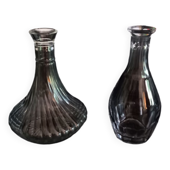 2 decanters