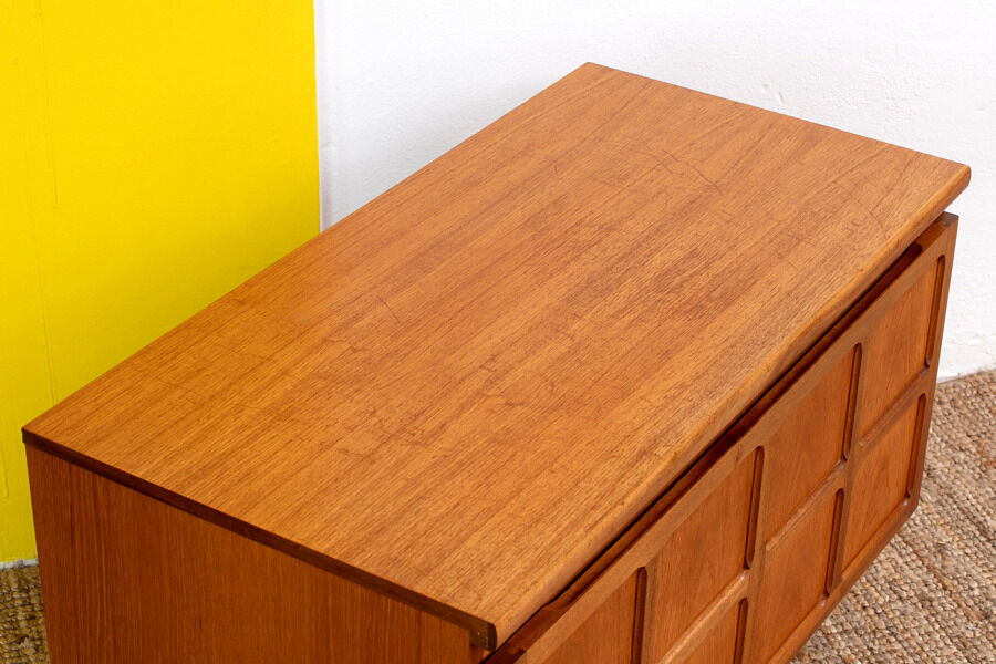 Scandinavian sideboard 90.5 cm