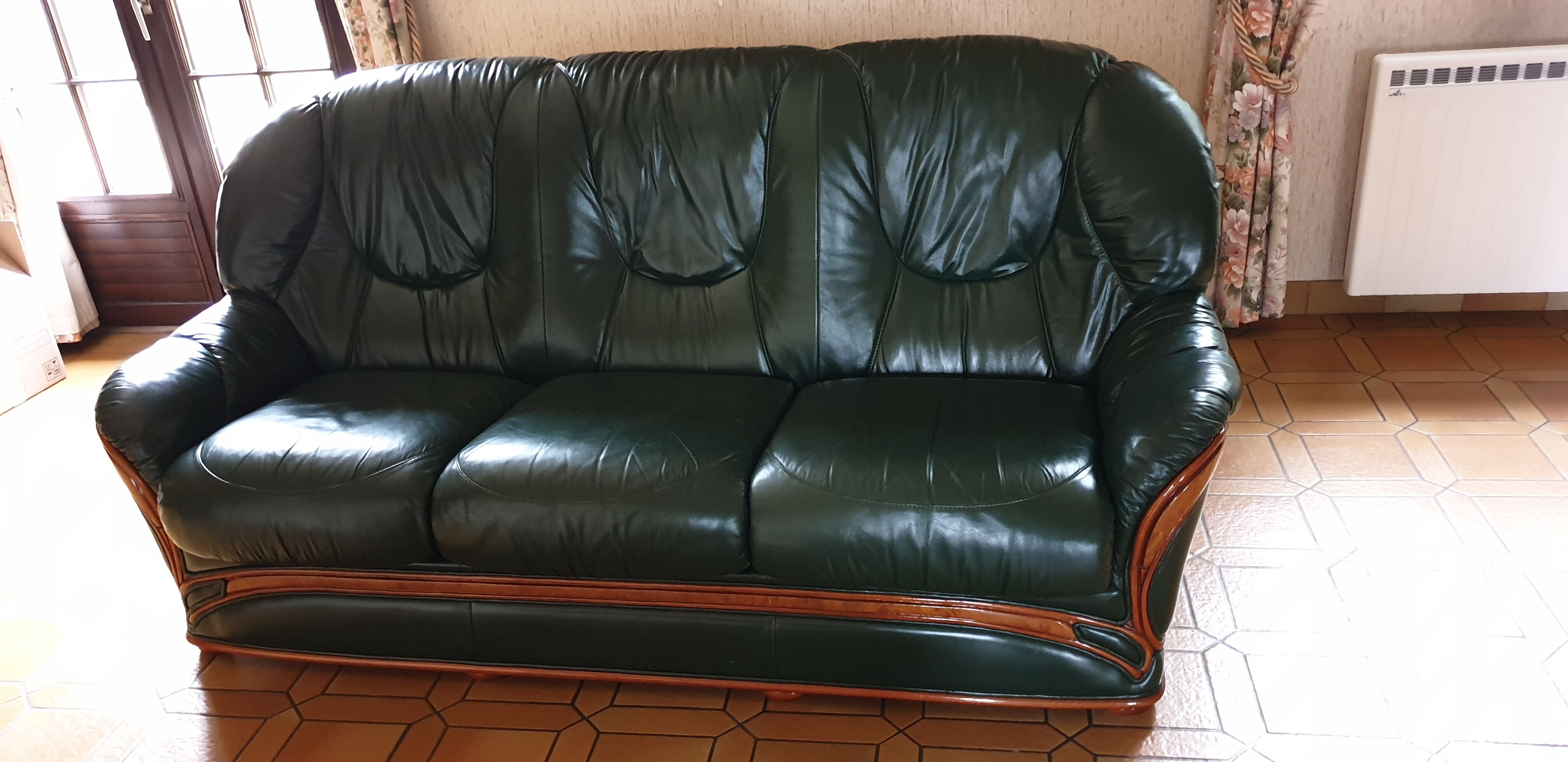 Sofa 3 seater green leather & wood