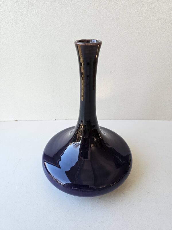 Magnifique Vase soliflore en céramique mauve Signée Marius Musarra (Vallaur