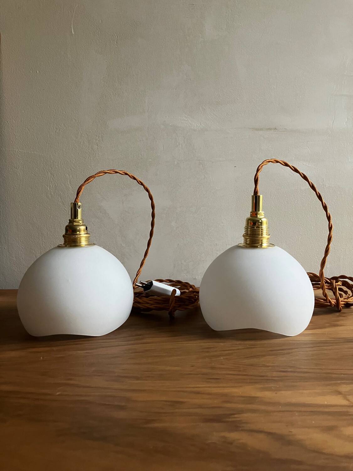 Pair of portable lamps