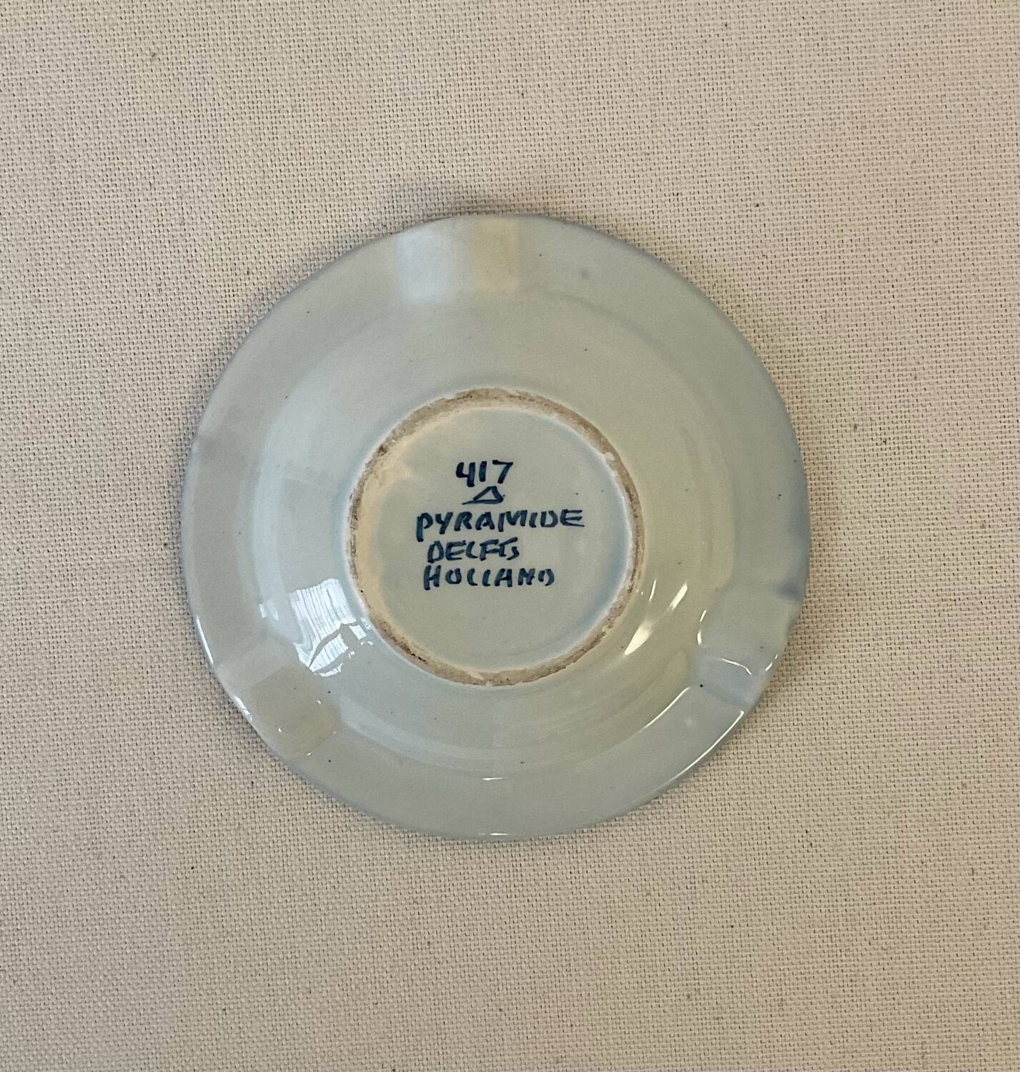 Vintage ashtray Delft Holland 417 Pyramid – blue earthenware with boat decoration