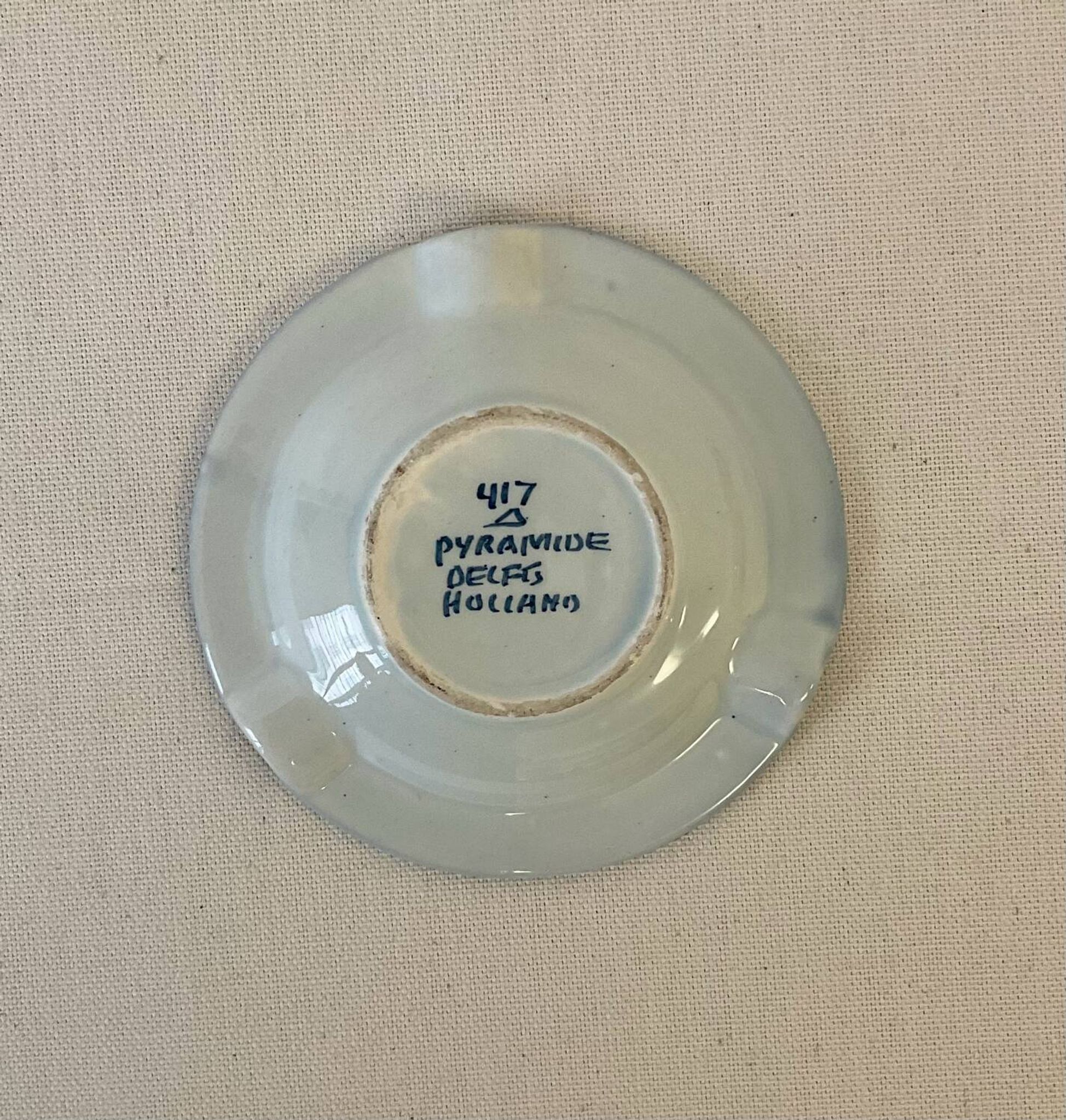 Vintage ashtray Delft Holland 417 Pyramid – blue earthenware with boat decoration