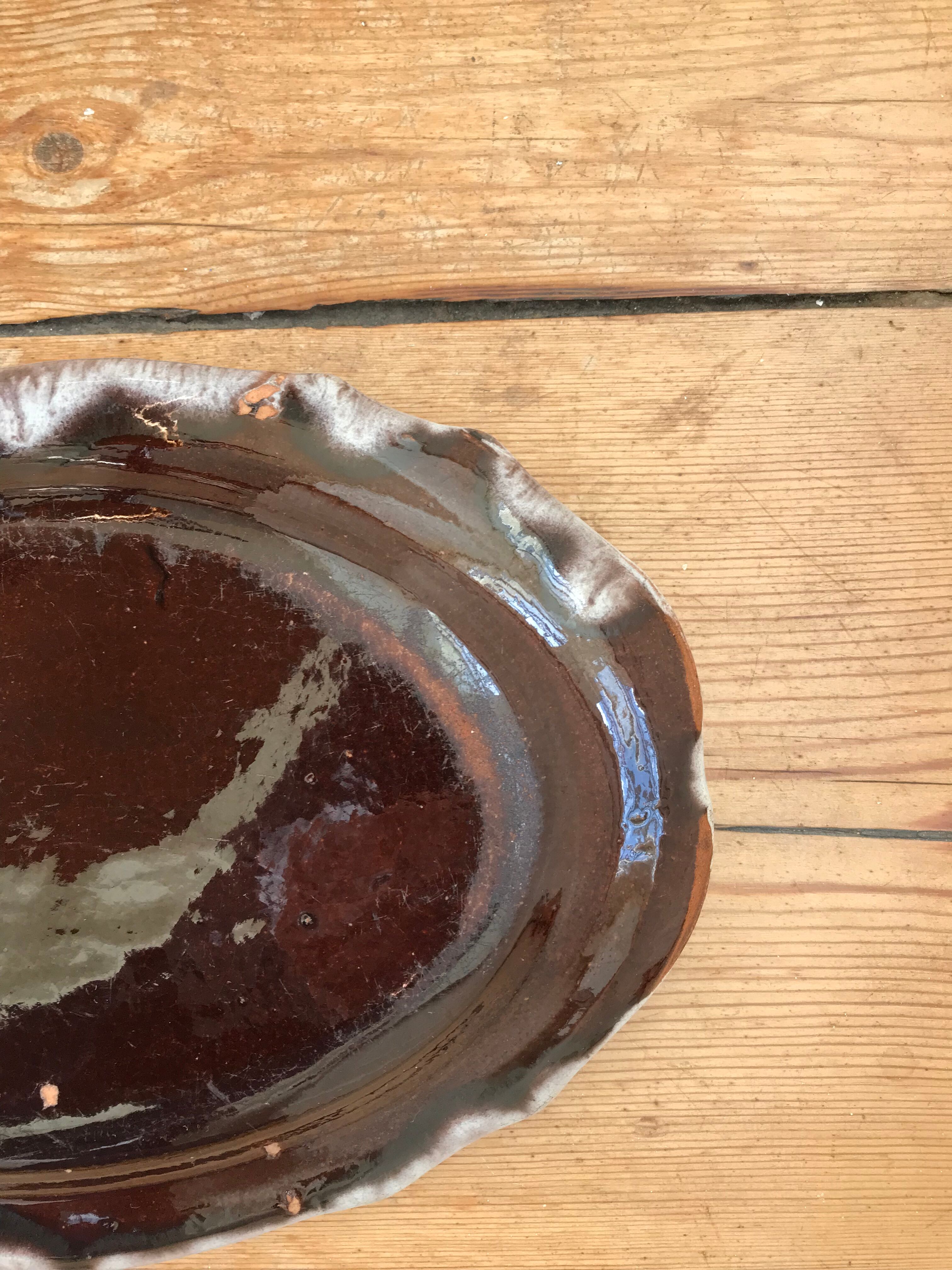 Old Saintongeais serving dish