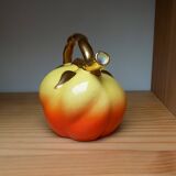 Apple-shaped liquor decanter