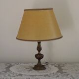 Spanish vintage brass table lamp with beige braided plastic shade 5555.