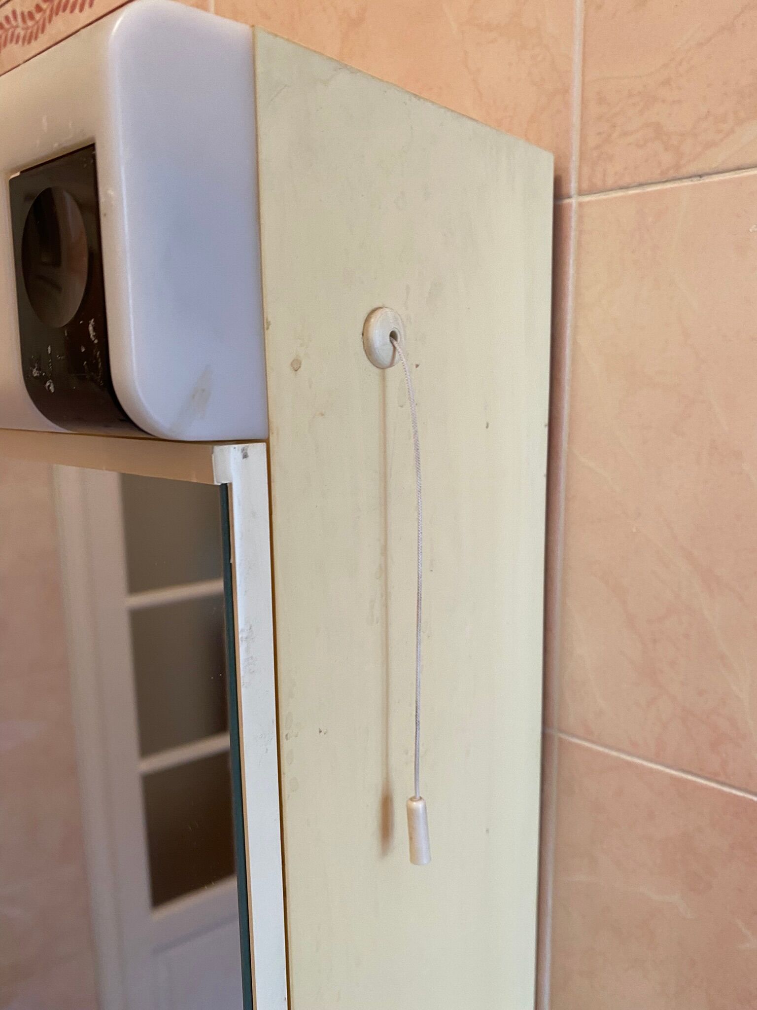 Allibert vintage toilet cabinet three mirror doors, two drawers, lamp