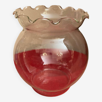 Vase boule en verre avec bordure dentelée