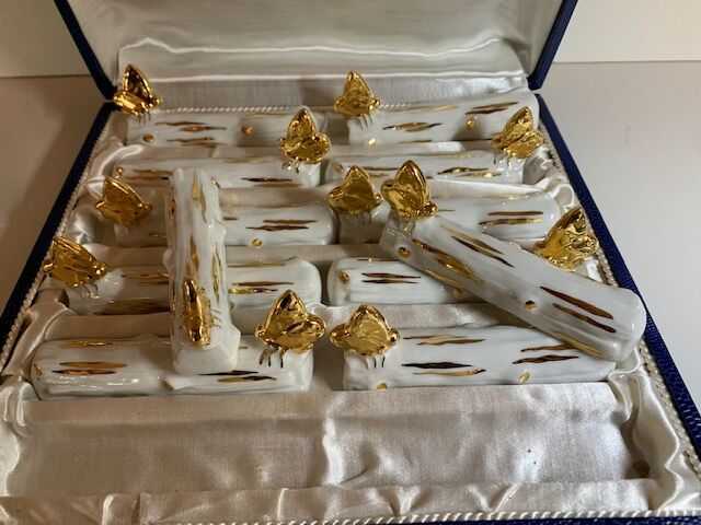 Box of 12 knife holders art nouveau gilded ceramic butterflies