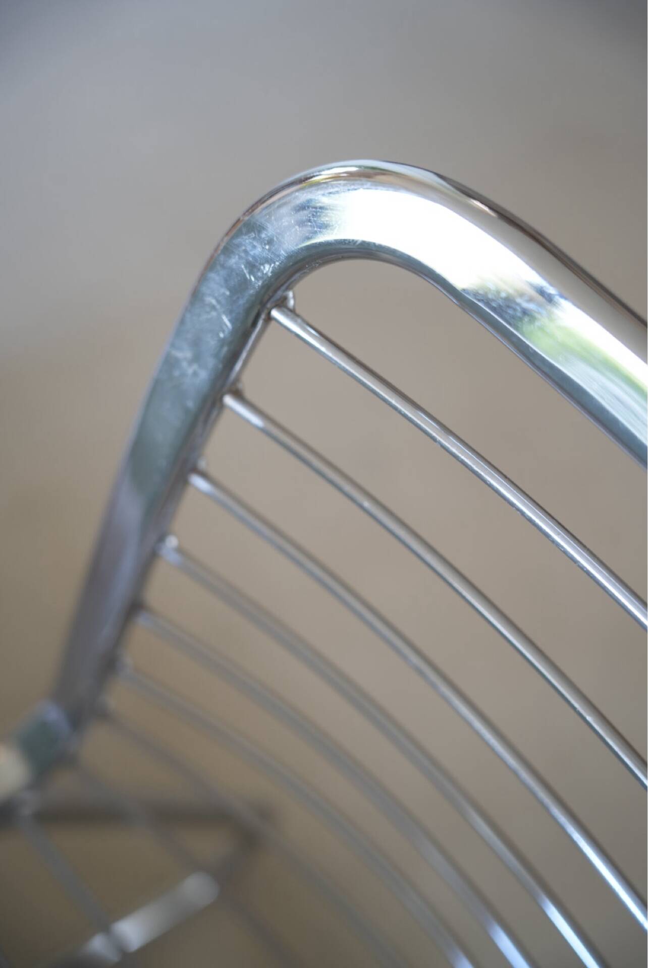 Lot 2 chaises métal chromé Gastone Rinaldi