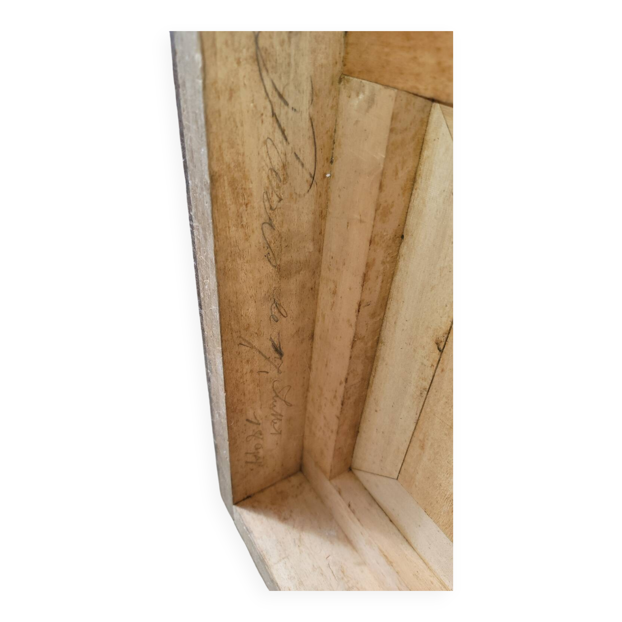 Late 19th century column