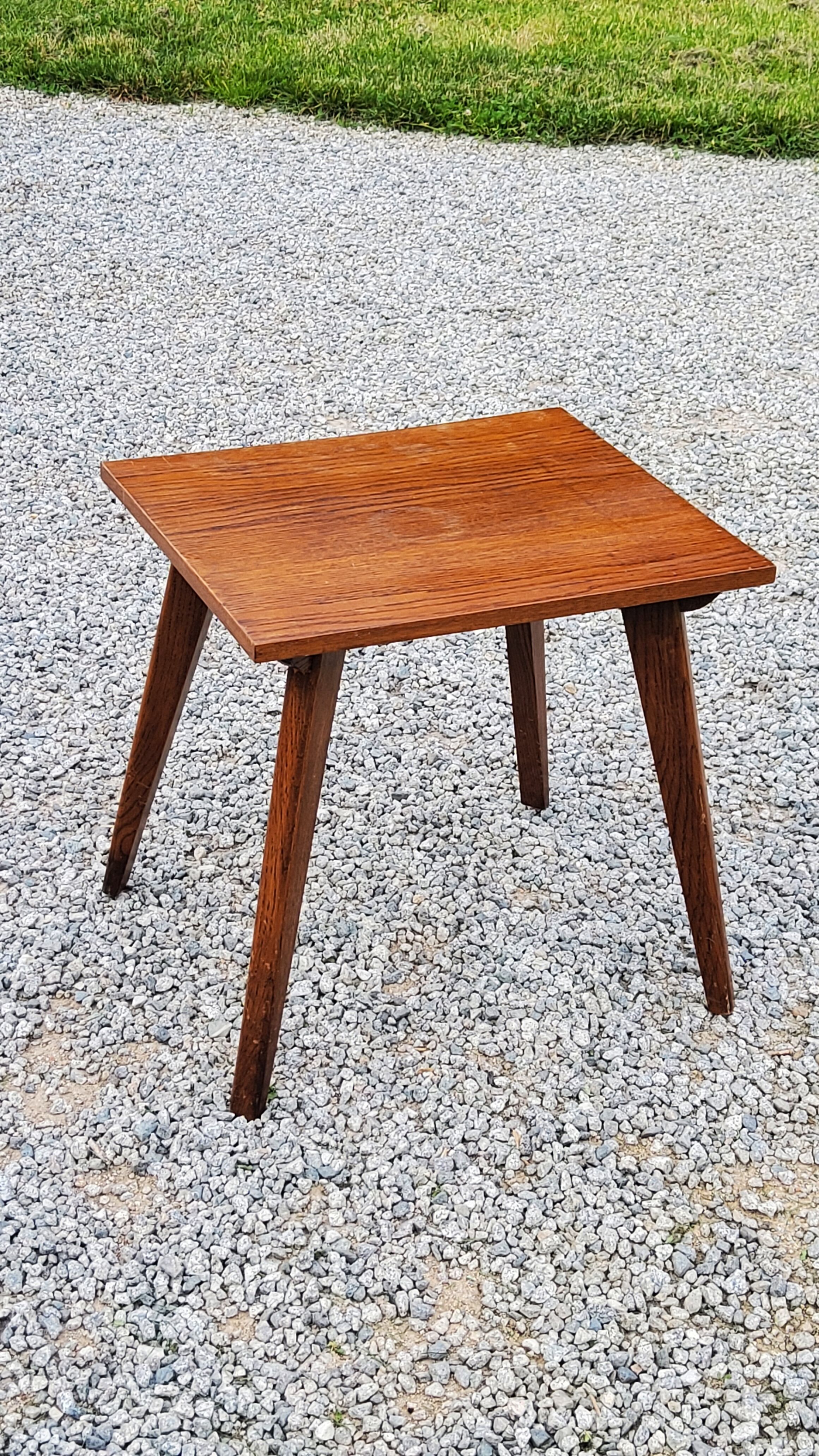 Vintage oak coffee table from the 50s feet compass