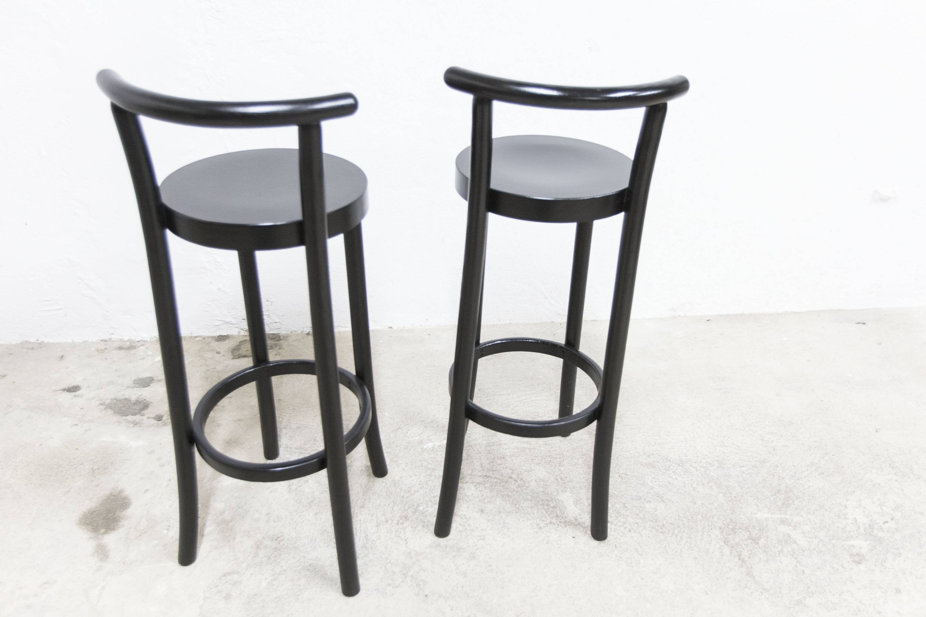 Pair of Baumann high stools, Dialog model, 79 cm