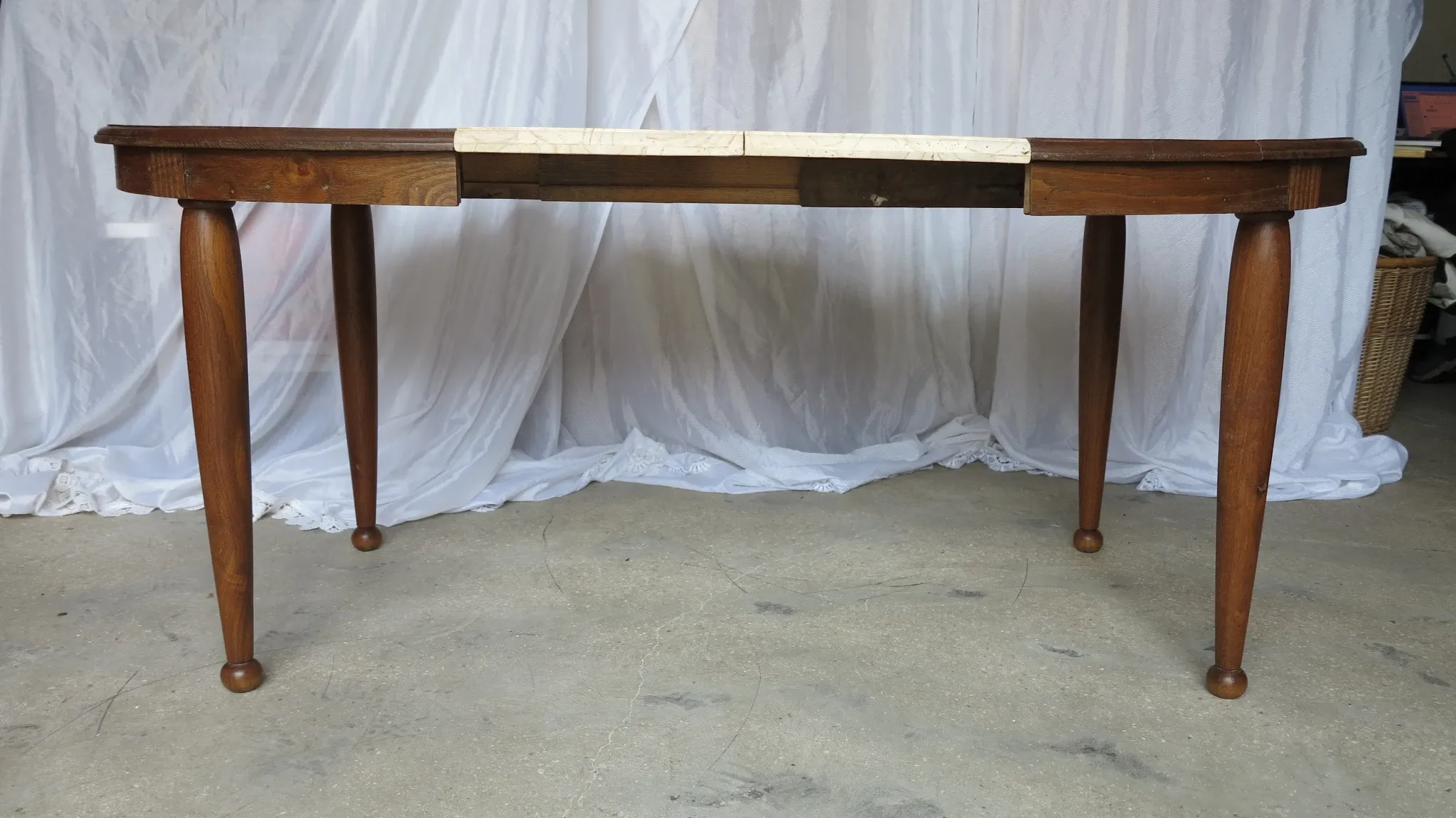 Table de salle à manger années 40