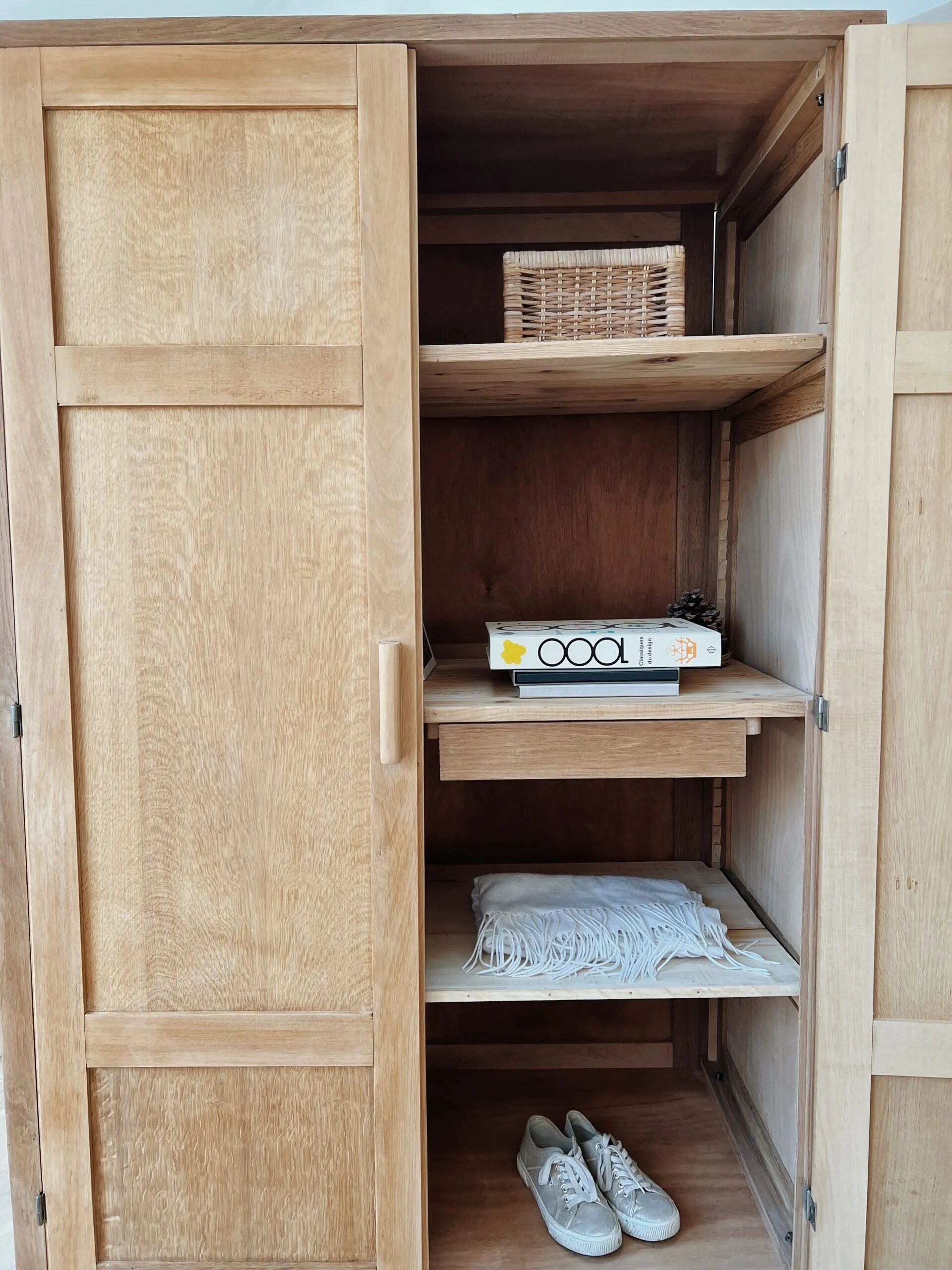 Armoire penderie d’école René Gabriel