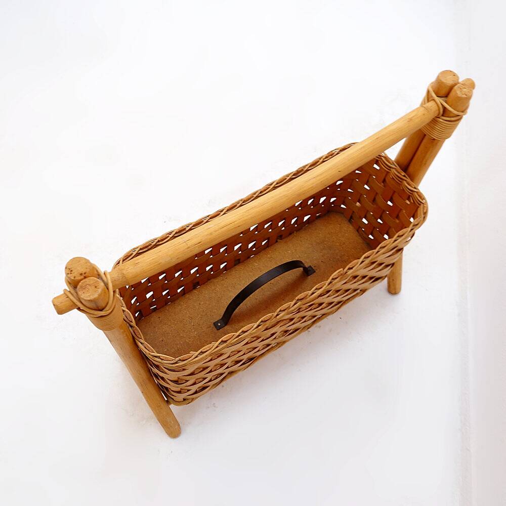 Vintage bamboo magazine rack in bohemian style - 1970s