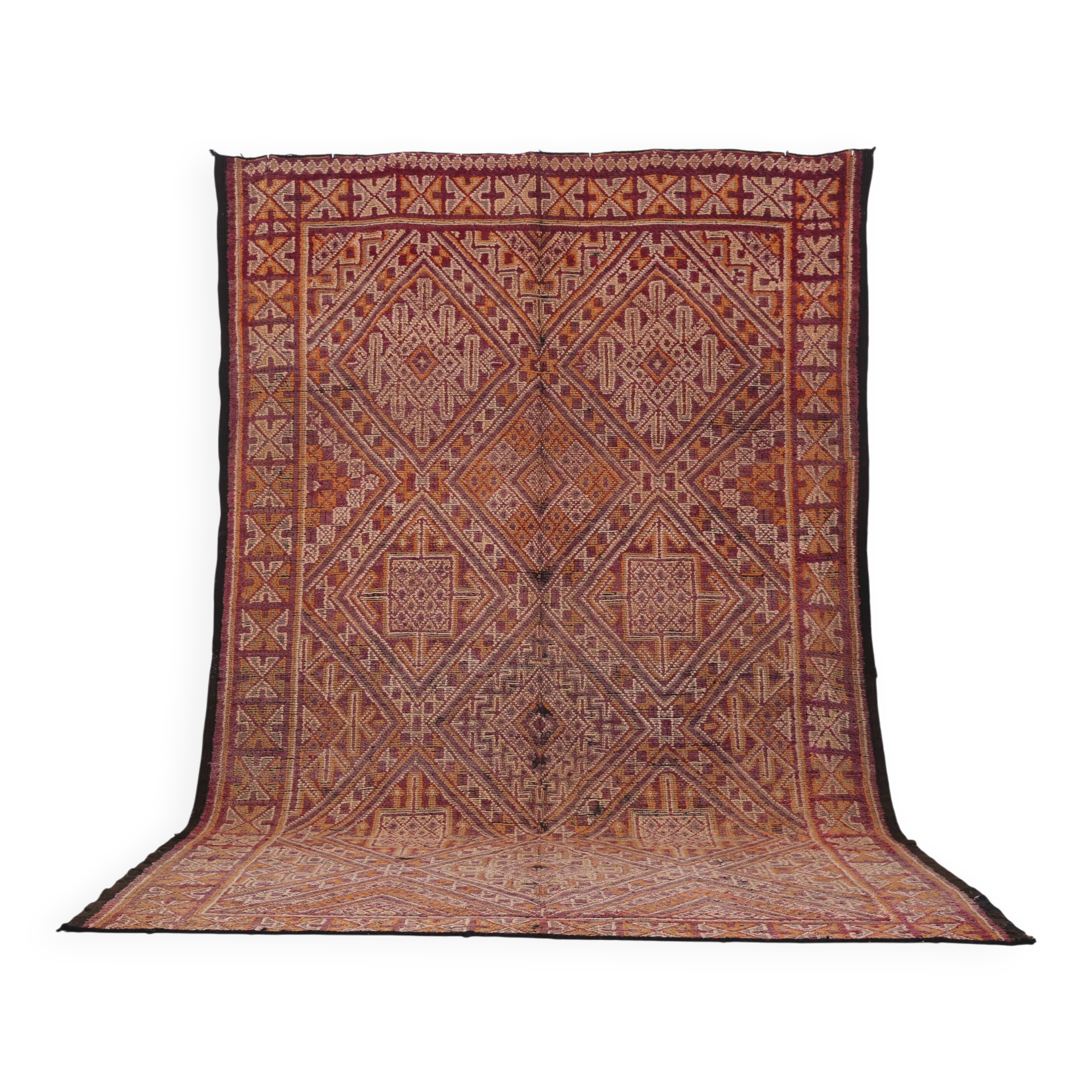 Vintage Beni Mguild Rug 208 x 315 cm - Berber Wool Rug - Moroccan Rug