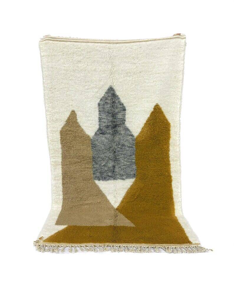 Handmade wool rug for decoration, size 200 x 300 cm