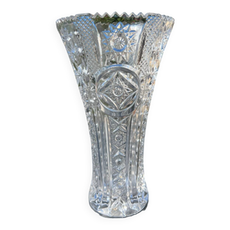 Grand Vase en cristal gravé et taillé