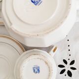 Set of 3 white and gold bistro coffee cups and coffee pot, in porcelain