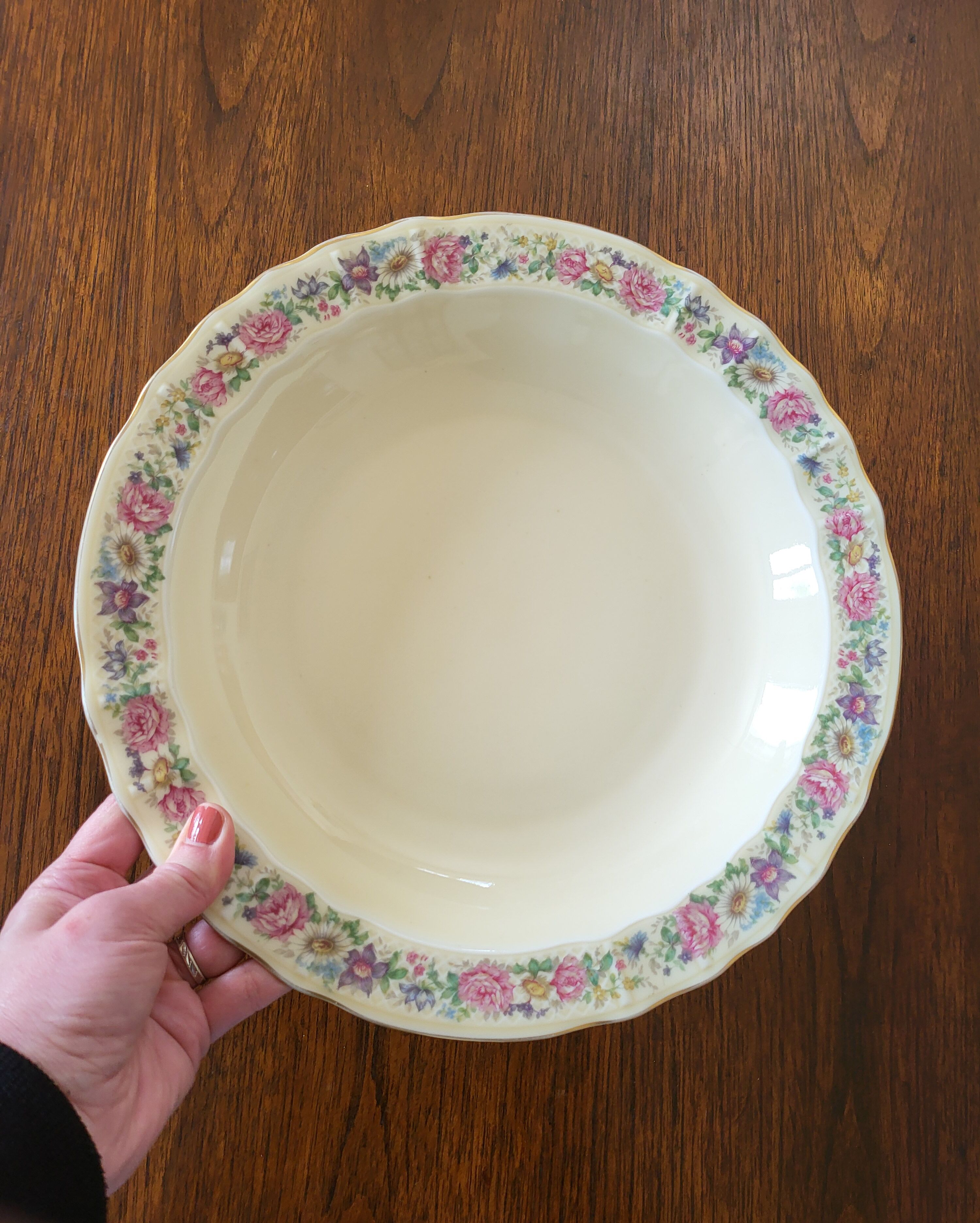 Limoges Bernardaud. Large Round Deep Plate