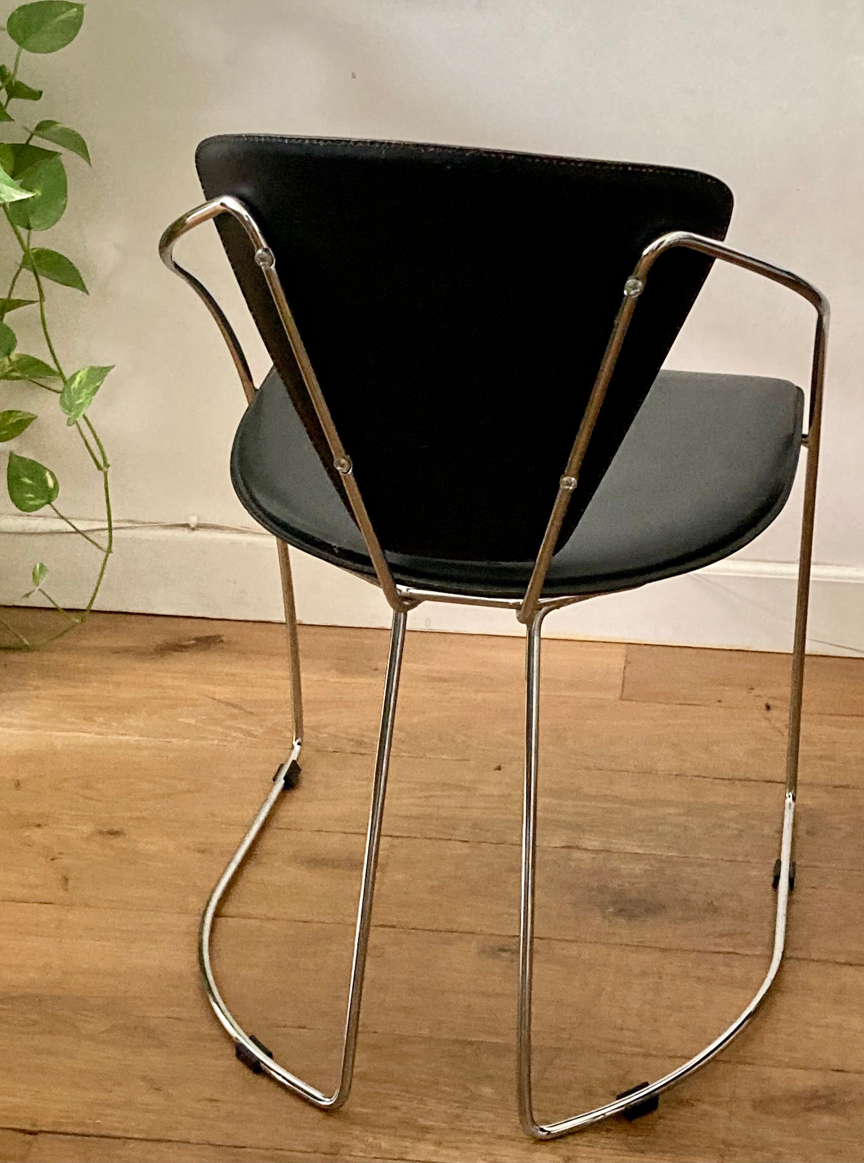 Design desk chair Italy 80s