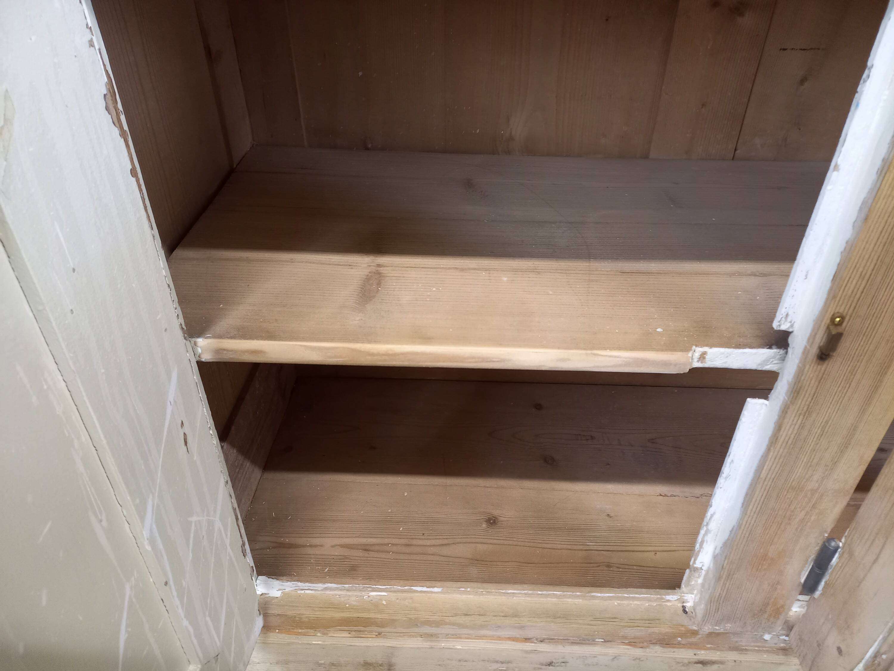 Rustic 3-door sideboard