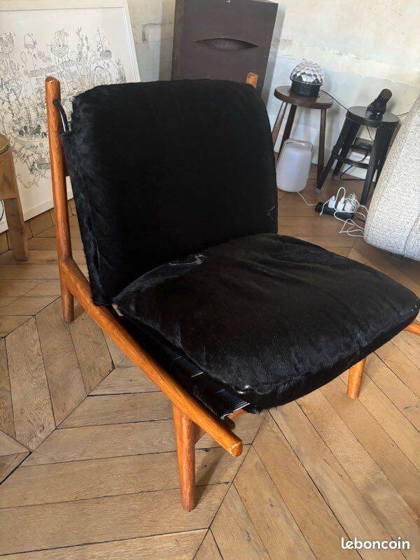 Armchair Joseph André Motte 760 Steiner France - Black horse