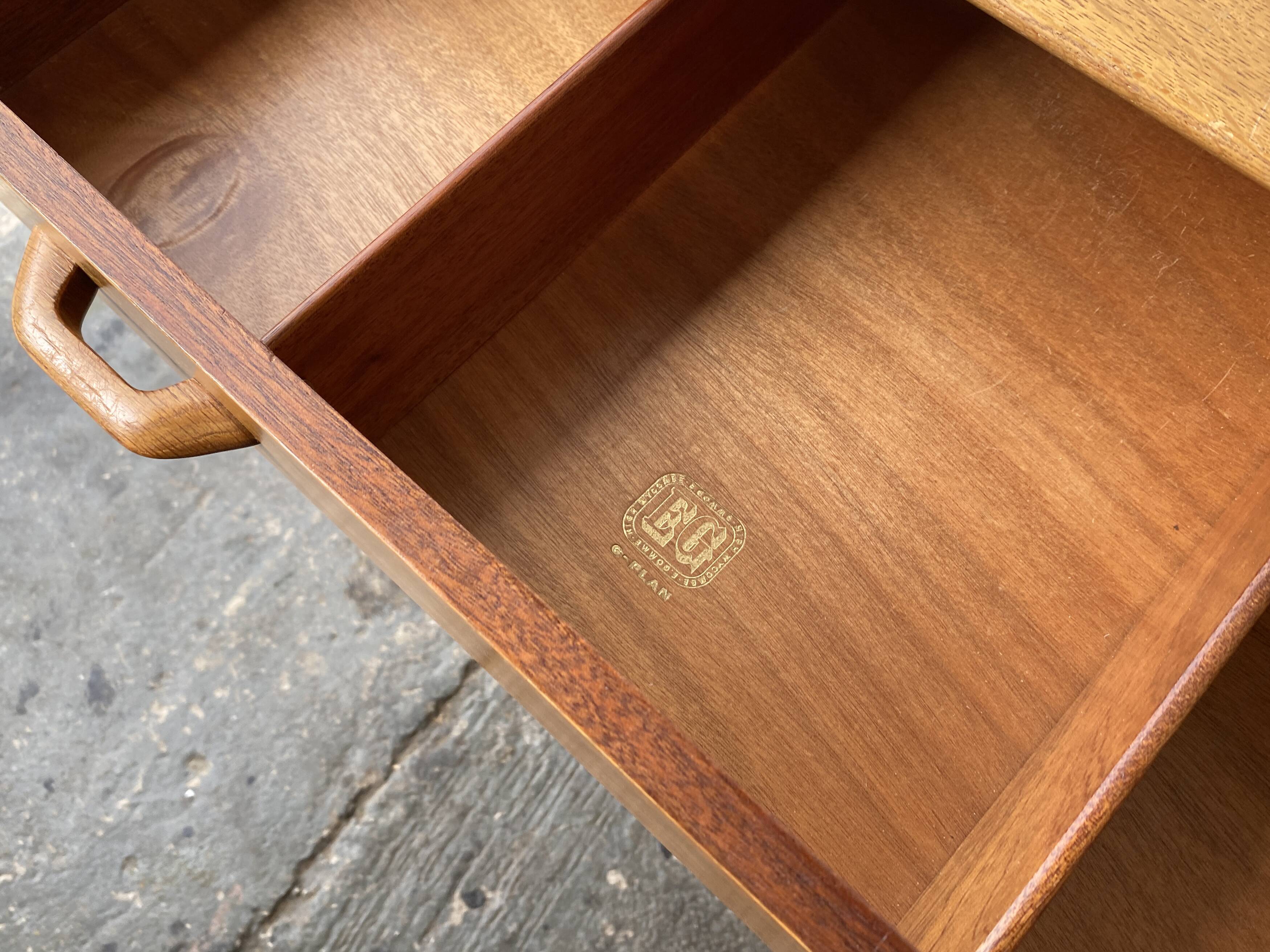 Mid-Century 1950’s oak chest of drawers by G Plan / E gomme