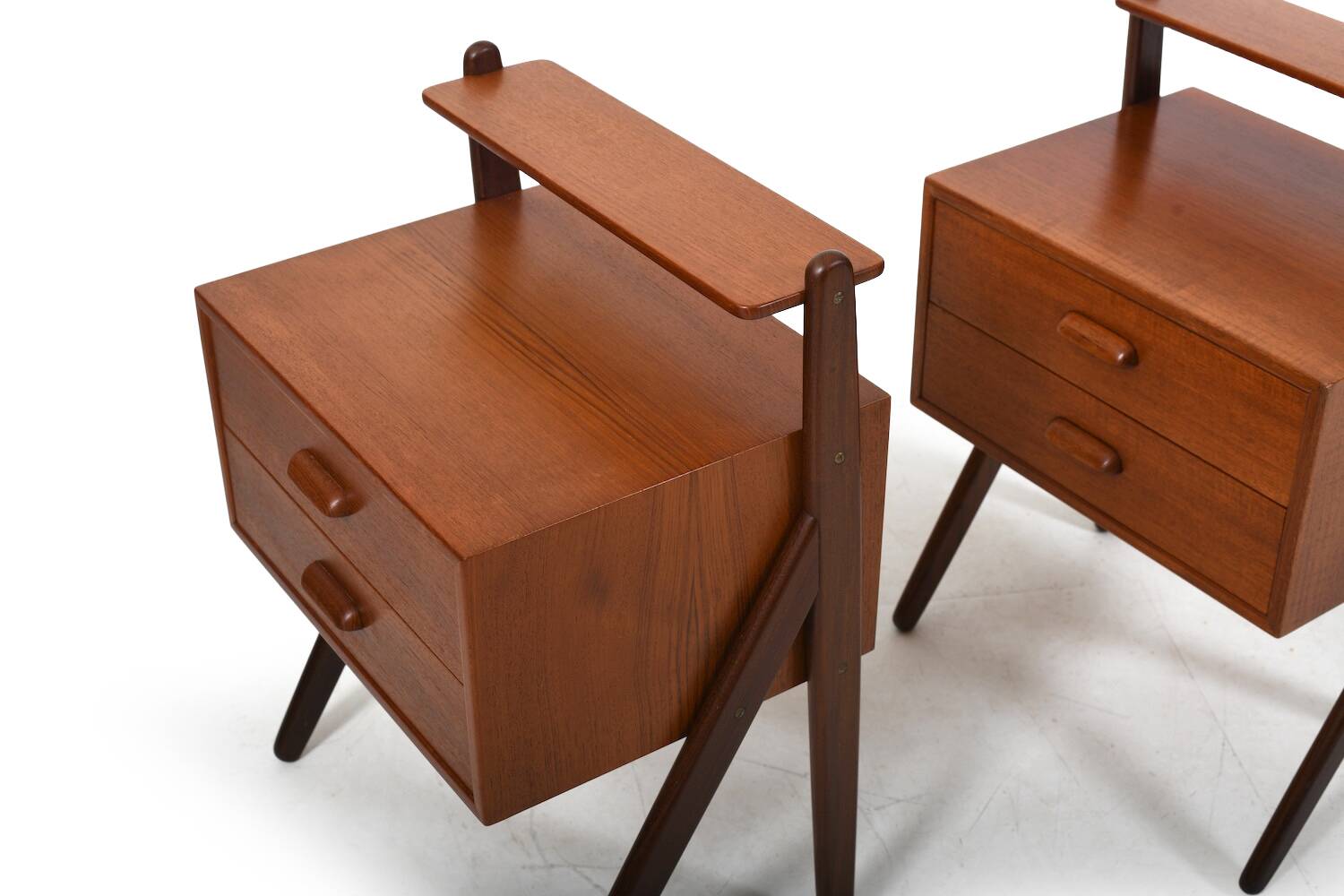 Pair of Teak Nightstands by Sigfred Omann for Ølholm 1960s