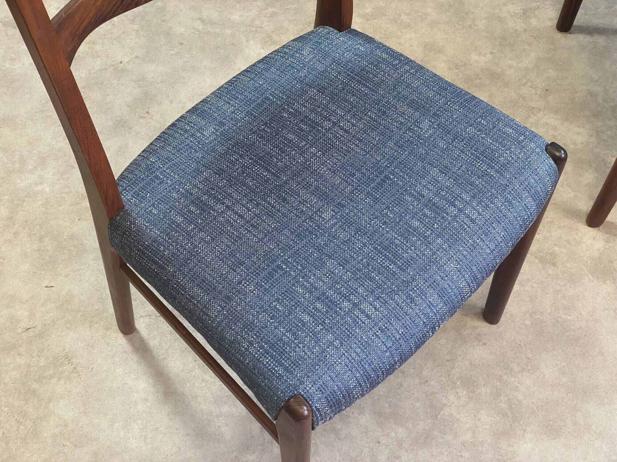 6 Scandinavian chairs in rosewood