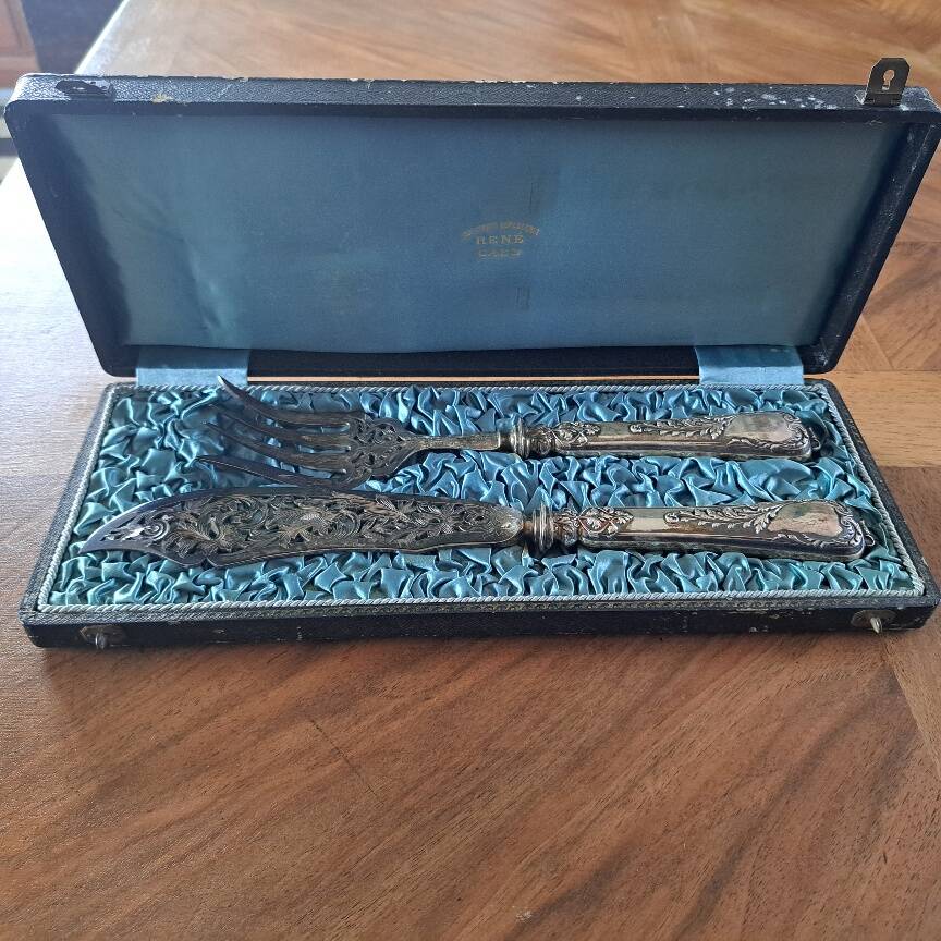 Couverts de service à poissons en argent massif 950°/°°