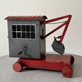 Sheet metal excavator from the French brand CIJ, first model from 1937