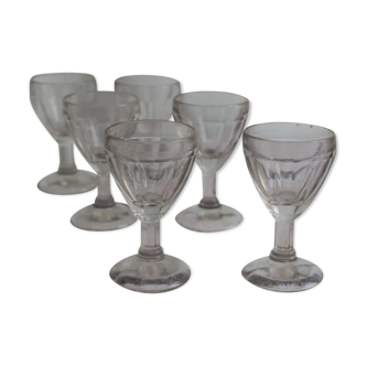 Lot de 6 anciens verres à liqueur