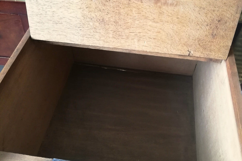 Large cylinder desk, Directoire