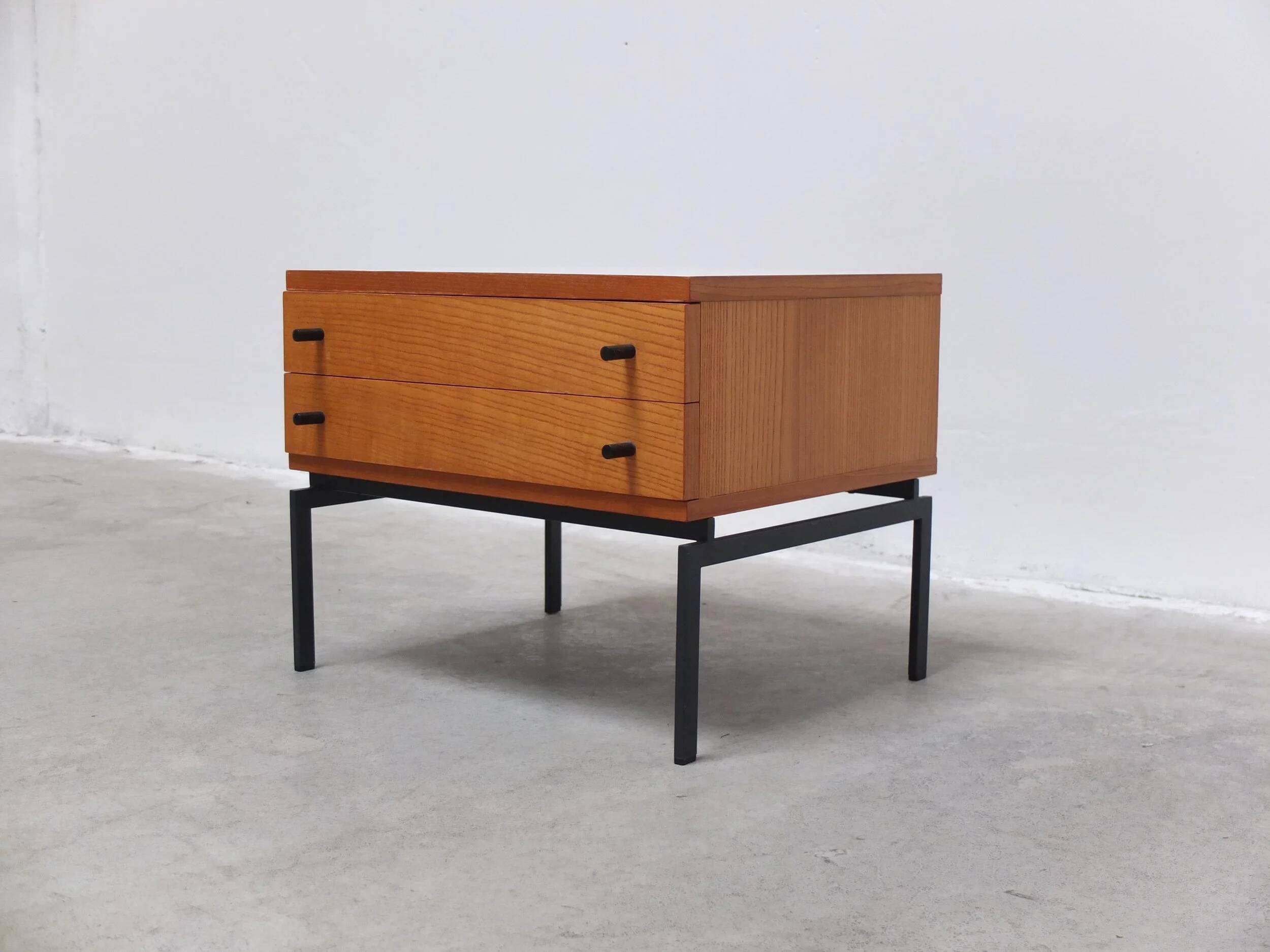 Modernist side table with drawers by Herbert Hirche for Holzäpfel, 1950s