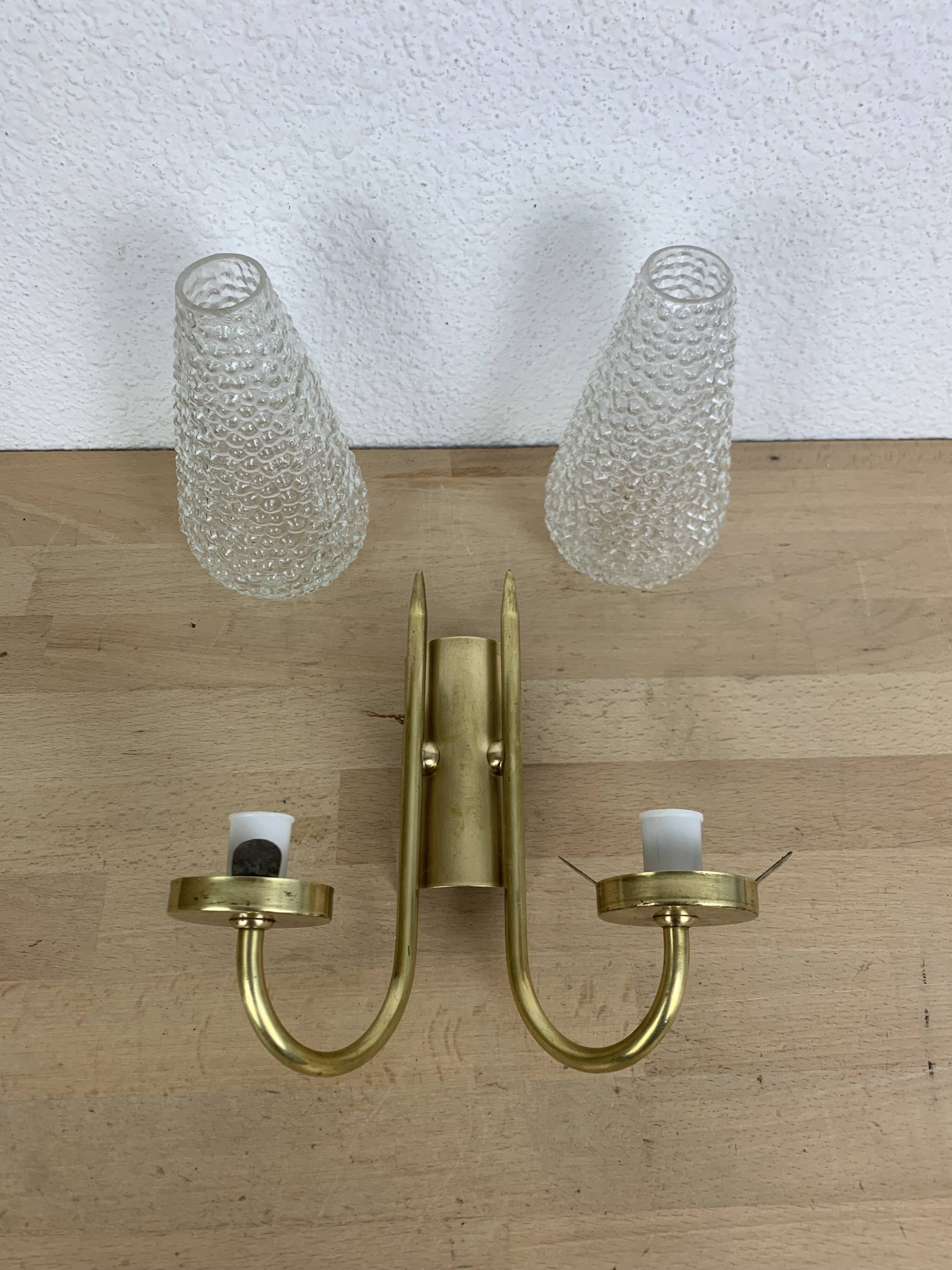 1950s brass and tulip Bubble wall lamp