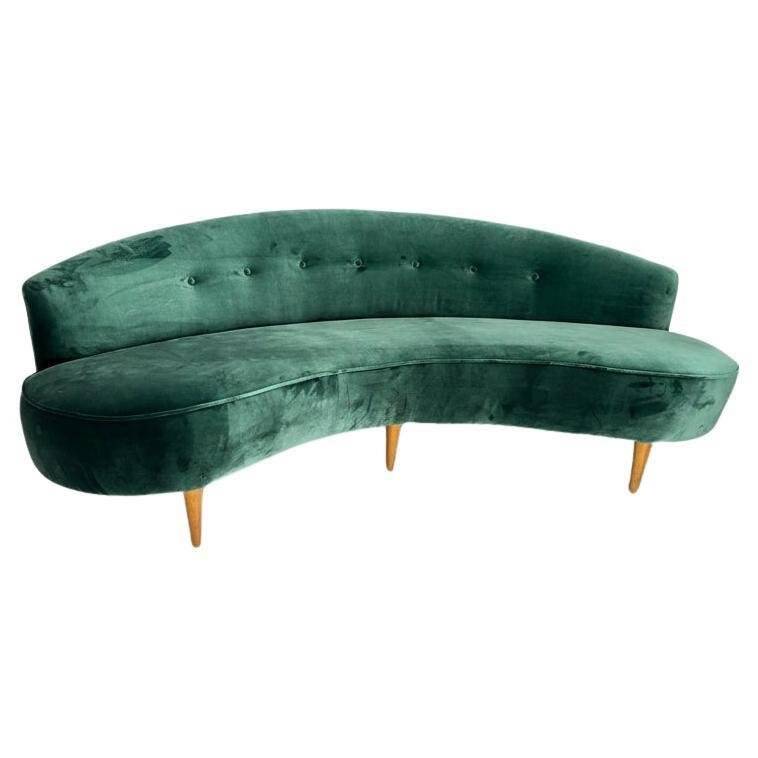 Mid-Century Curved Sofa in the style of Federico Munari, Italy, 1950s