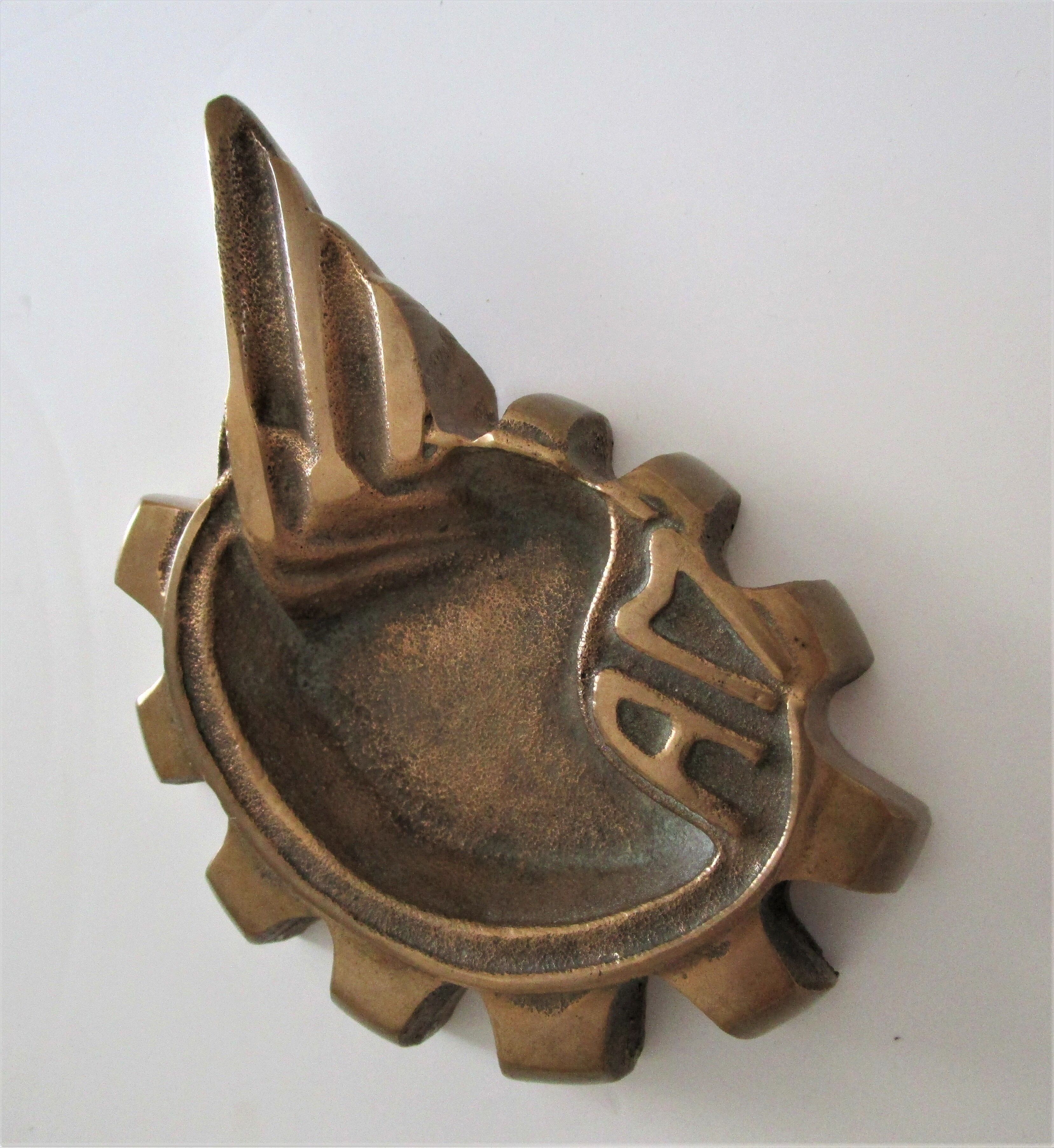 Bronze ashtray patinated 30s initials AM