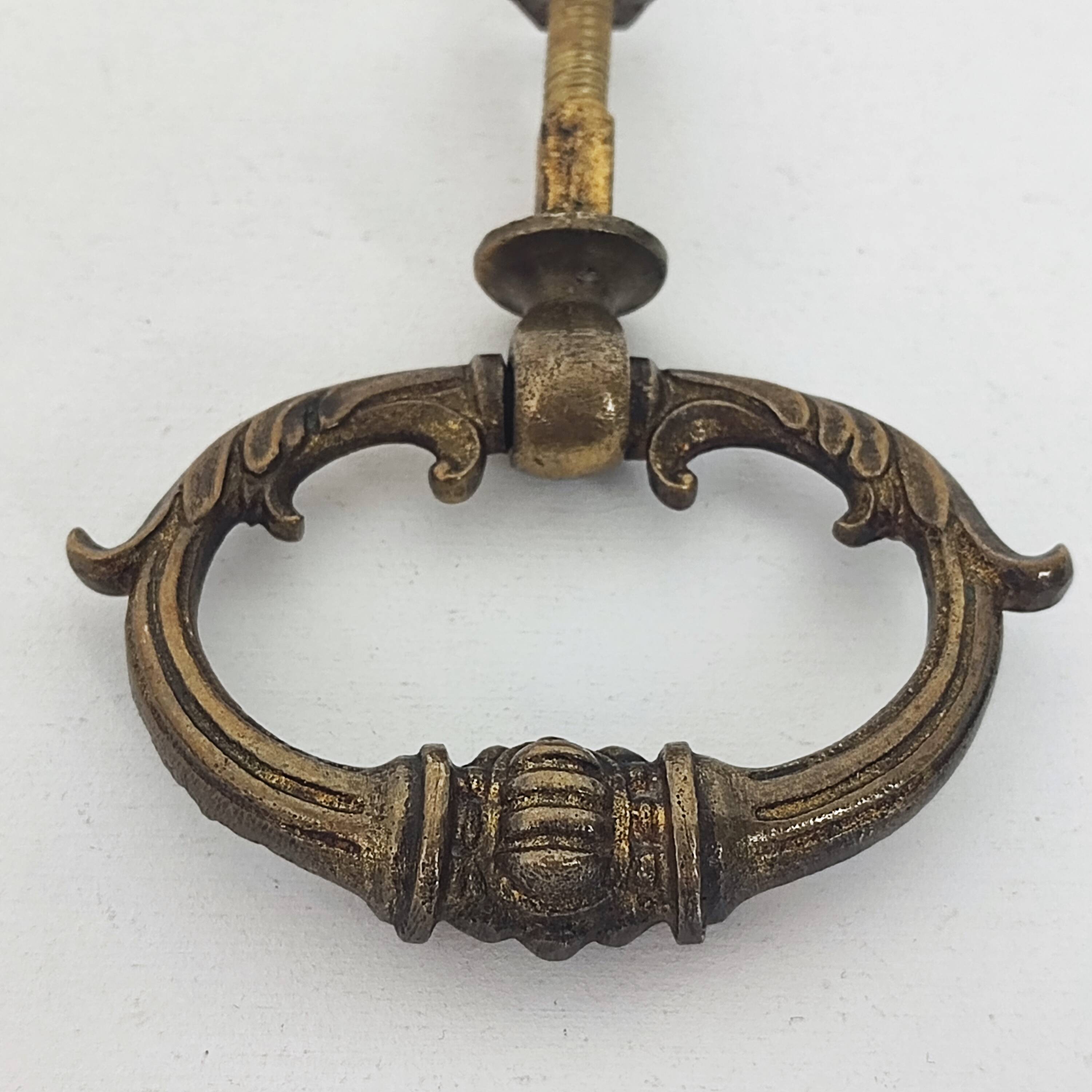 Poignées de meuble en bronze